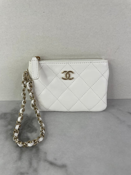 Chanel White Mesh/Lambskin Crossbody/Shoulder Bag with Pouch