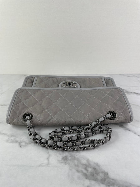 CHANEL Light Grey Caviar Quilted Medium French Riviera Flap Shoulder/Crossbody Bag