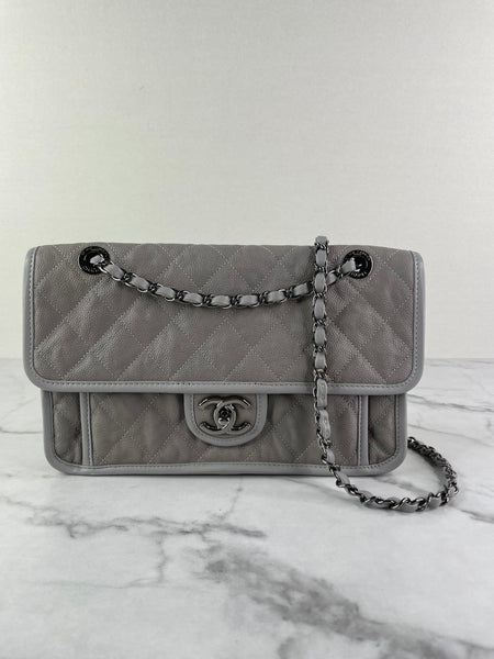 CHANEL Light Grey Caviar Quilted Medium French Riviera Flap Shoulder/Crossbody Bag