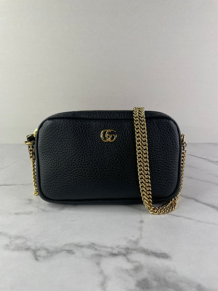GUCCI Black GG Marmont mini camera crossbody/shoulder bag