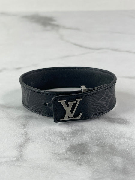 LOUIS VUITTON Monogram Eclipse LV Slim Bracelet