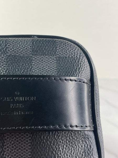 Louis Vuitton Toiletry Pouch Damier Graphite