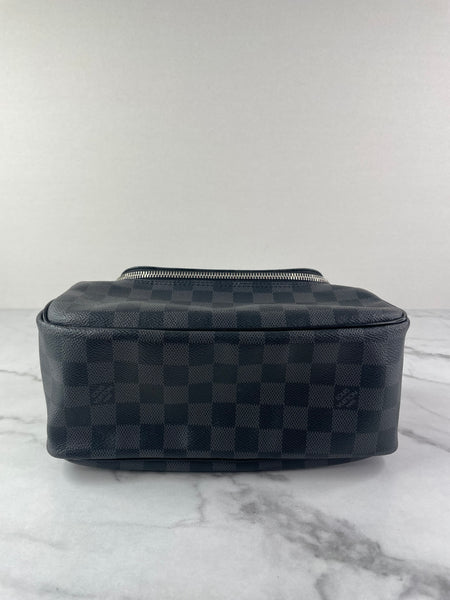 Louis Vuitton Toiletry Pouch Damier Graphite