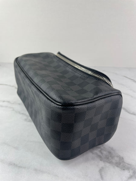 Louis Vuitton Toiletry Pouch Damier Graphite