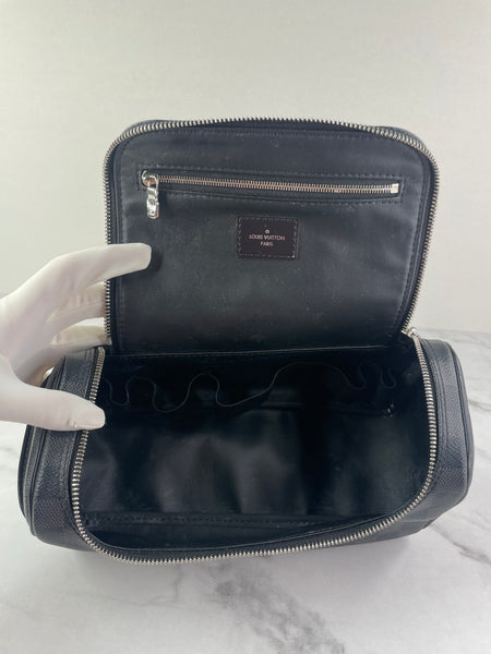 Louis Vuitton Toiletry Pouch Damier Graphite