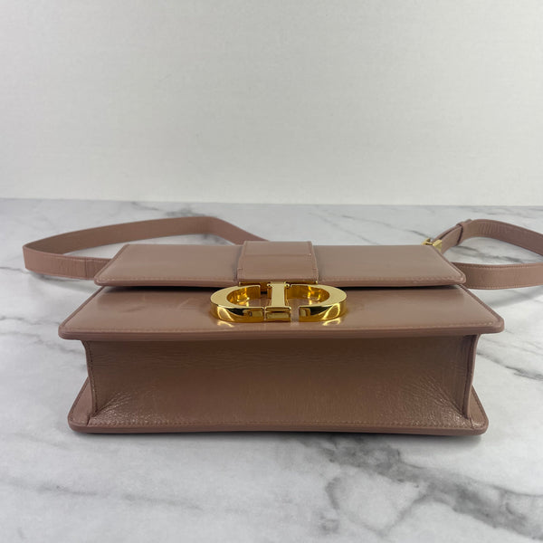 CHRISTIAN DIOR Fard (pink/beige) Shiny Crinkled Lambskin 30 Montaigne Flap Crossbody/Shoulder Bag