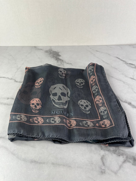 Alexander McQueen Classic Grey/Pink Silk Skull Scarf