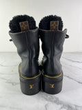 Louis Vuitton Black Grained Calfskin Shearling LV Beaubourg Ankle Boots Size 37