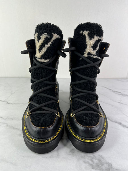 Louis Vuitton Black Grained Calfskin Shearling LV Beaubourg Ankle Boots Size 37