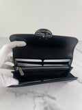 GUCCI Black GG logo-plaque continental leather wallet