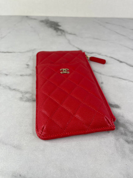 Chanel Red Caviar Quilted Classic iPhone Pouch/Wallet
