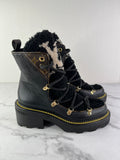 Louis Vuitton Black Grained Calfskin Shearling LV Beaubourg Ankle Boots Size 37