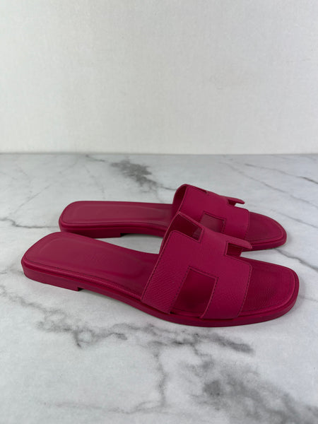 Hermes Dark Pink Epsom Calfskin Leather Oran Flat Sandals Size 37
