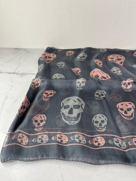 Alexander McQueen Classic Grey/Pink Silk Skull Scarf