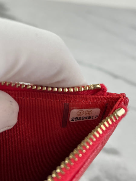 Chanel Red Caviar Quilted Classic iPhone Pouch/Wallet