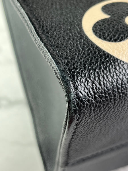 Louis Vuitton Black/Beige Monogram Empreinte Leather OnTheGo MM Shoulder Bag