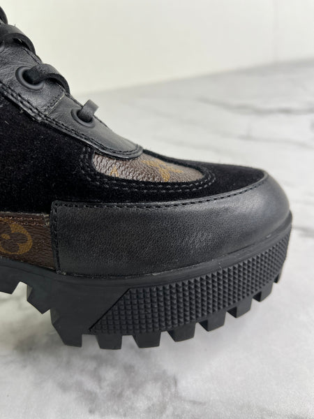 Louis Vuitton Black Monogram Laureate Platform Desert Boots Size 37