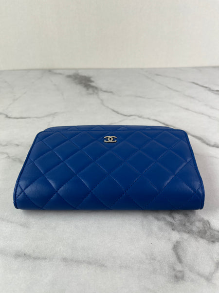 CHANEL Quilted Lambskin Blue Wallet on Chain Crossbody/Shoulder Bag
