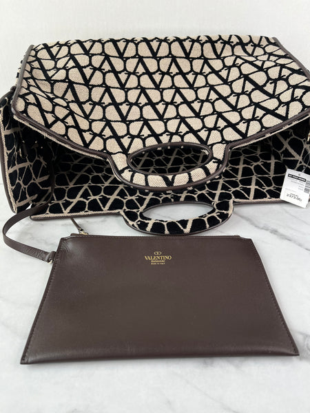 VALENTINO Naturale/Black/Fondant Iconographe Fabric Le Troisième Tote Shoulder/Crossbody Bag