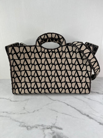 VALENTINO Naturale/Black/Fondant Iconographe Fabric Le Troisième Tote Shoulder/Crossbody Bag
