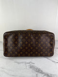 LOUIS VUITTON Monogram Neverfull GM Tote Bag