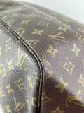 LOUIS VUITTON Monogram Neverfull GM Tote Bag