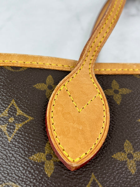 LOUIS VUITTON Monogram Neverfull GM Tote Bag