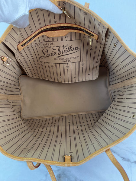 LOUIS VUITTON Monogram Neverfull GM Tote Bag