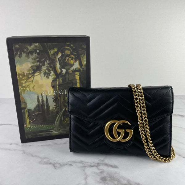 GUCCI Black Calfskin Matelasse Mini GG Marmont Chain Wallet/Crossbody Bag