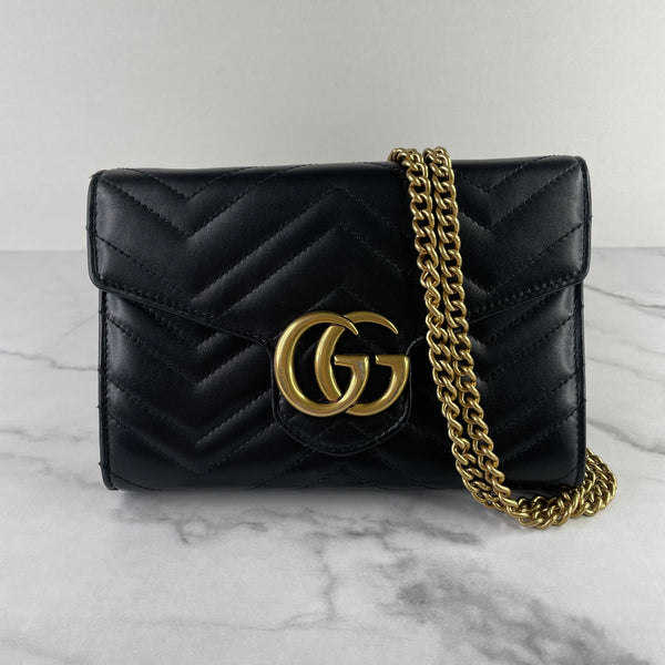 GUCCI Black Calfskin Matelasse Mini GG Marmont Chain Wallet/Crossbody Bag