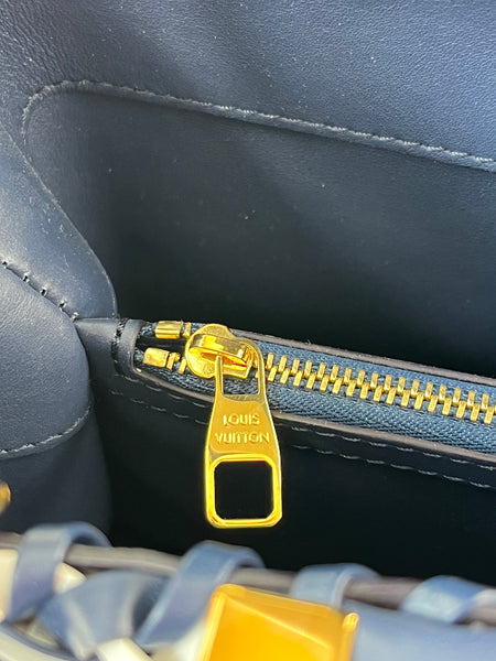 Louis Vuitton Blue Indigo Taurillon Calfskin Guinguette Capucines BB Crossbody/Shoulder Bag