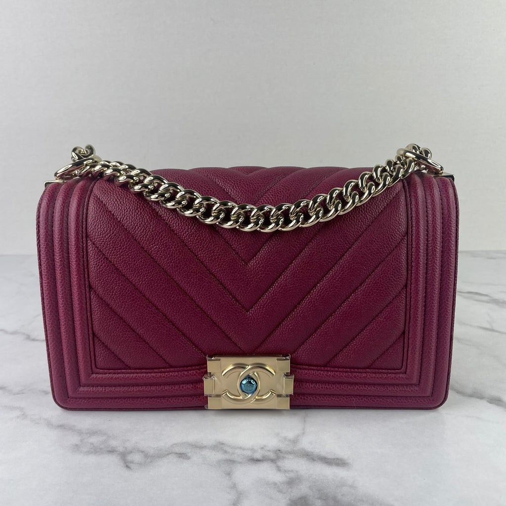 Chanel boy burgundy online caviar