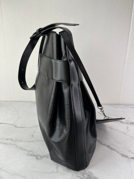 LOUIS VUITTON Black Epi Sac D’epaule GM Shoulder Bag