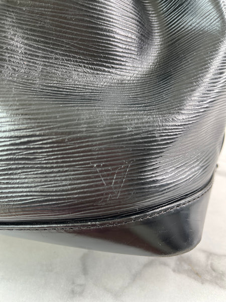LOUIS VUITTON Black Epi Leather Petit Noe Shoulder Bag