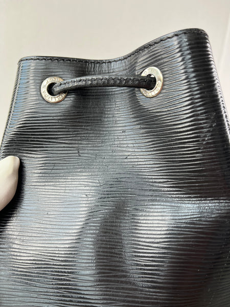 LOUIS VUITTON Black Epi Leather Petit Noe Shoulder Bag