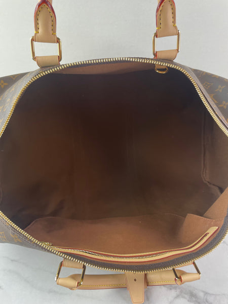 LOUIS VUITTON Monogram Keepall Bandoulière 50