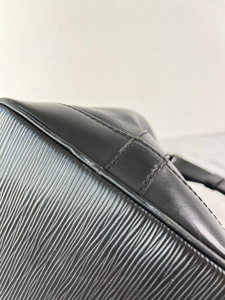 LOUIS VUITTON Black Epi Leather Petit Noe Shoulder Bag