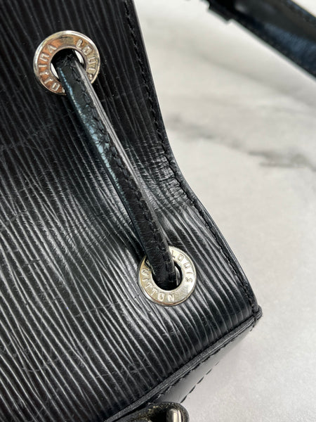 LOUIS VUITTON Black Epi Leather Petit Noe Shoulder Bag