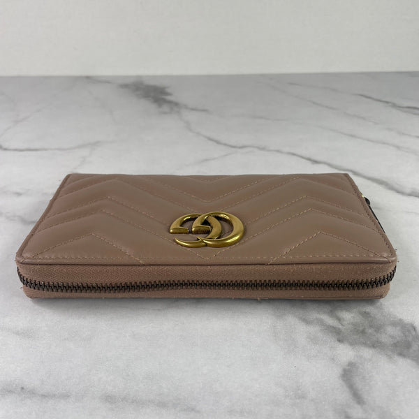 GUCCI Dusty Pink GG Marmont Zip Around Wallet