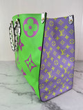 LOUIS VUITTON Multicolor Monogram Giant Onthego GM Shoulder Bag