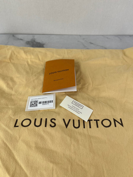 LOUIS VUITTON Multicolor Monogram Giant Onthego GM Shoulder Bag