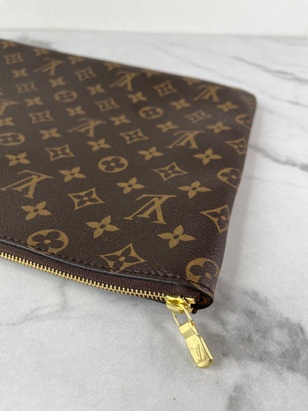 LOUIS VUITTON Multicolor TWIST MM Embroidered Stripe Canvas Shoulder/Crossbody Bag