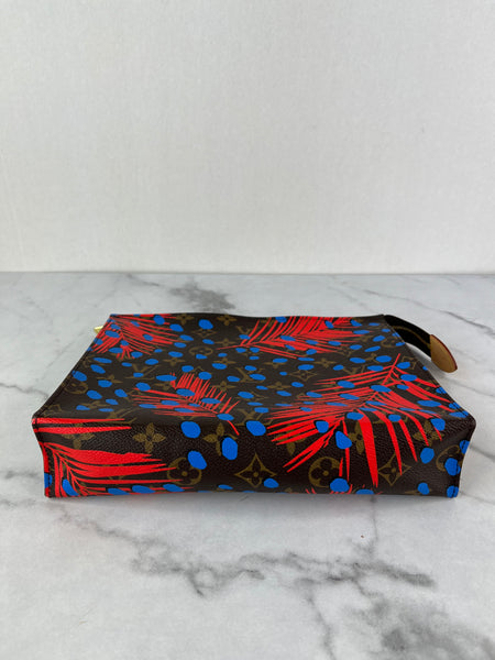 LOUIS VUITTON Monogram Coquelicot/Denim Jungle Dots Toiletry Pouch 26