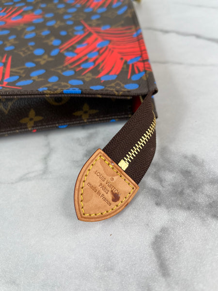 LOUIS VUITTON Monogram Coquelicot/Denim Jungle Dots Toiletry Pouch 26