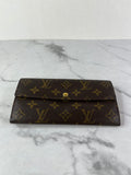 LOUIS VUITTON Monogram Sarah Wallet (with crossbody chain)