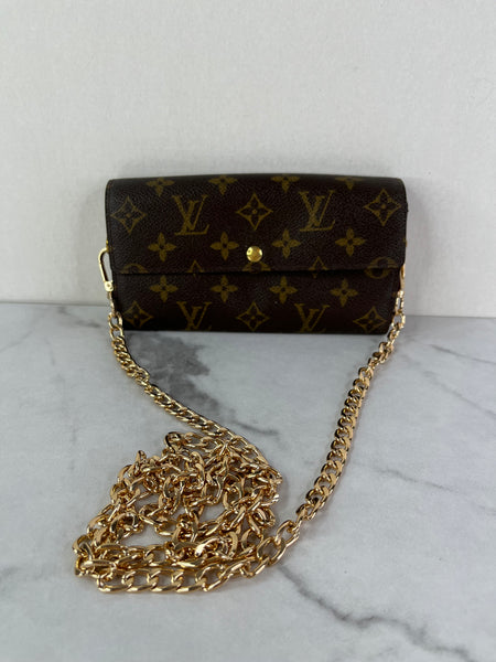 LOUIS VUITTON Monogram Sarah Wallet (with crossbody chain)