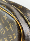 LOUIS VUITTON Monogram Toiletry Bag 25