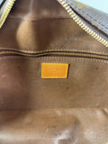 LOUIS VUITTON Monogram Toiletry Bag 25
