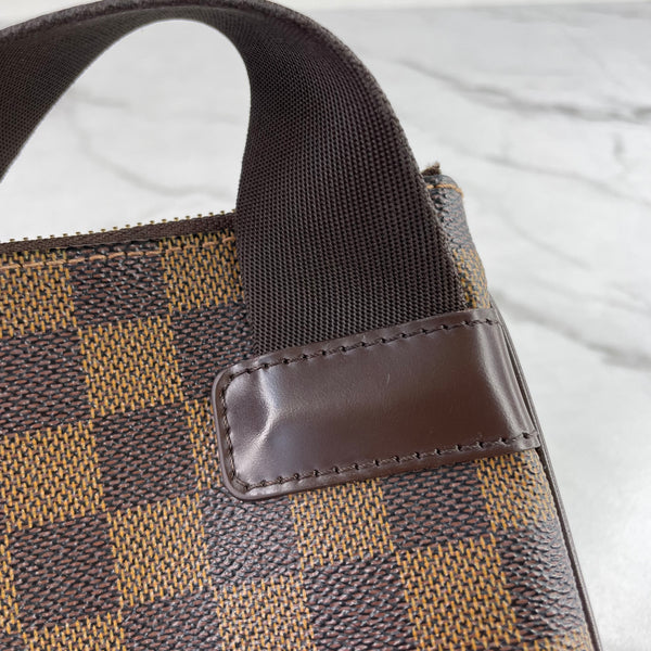 LOUIS VUITTON Damier Ebene Pochette Melville Crossbody/Shoulder Bag