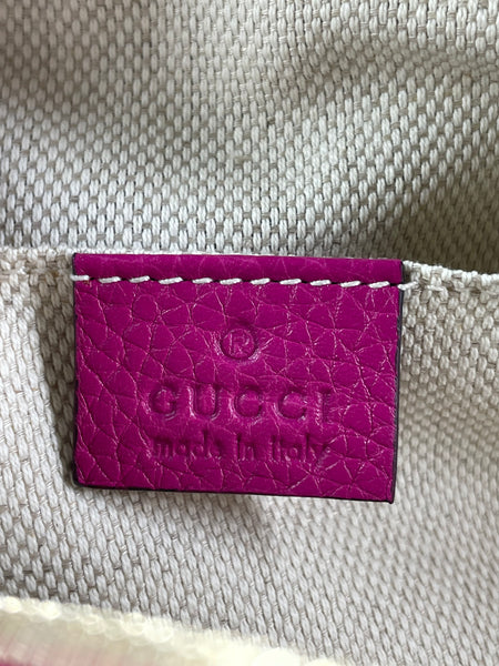 GUCCI Fuchsia Leather Soho Disco Camera Crossbody/Shoulder Bag